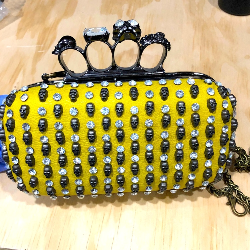 Yellow ,shoulder bag, Skulls, knuckles ring Studded rhinestone.Clutch hard case.
